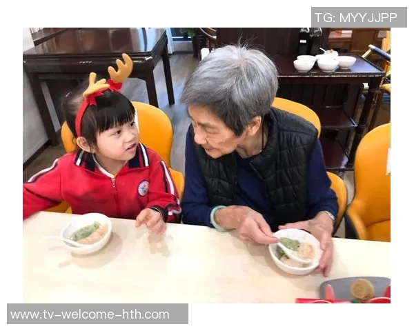 小里调皮称呼老里为文档引发的幽默对话和家庭温情瞬间