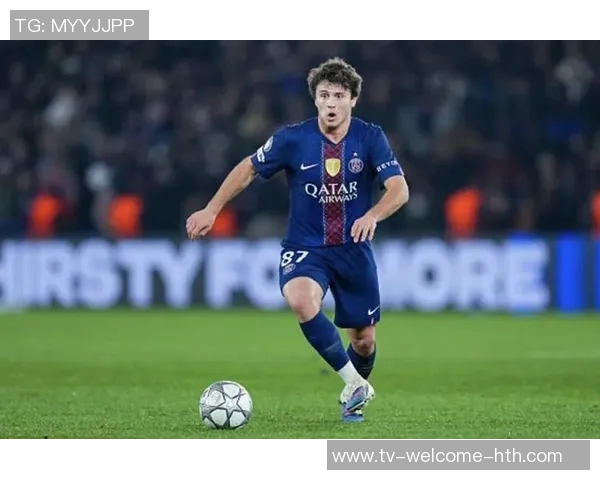 斯基拉透露贝拉尔多与若昂内维斯续约谈判接近完成新合同将延续至2030年 斯基拉透露贝拉尔多与若昂内维斯续约谈判接近完成新合同将延续至2030年